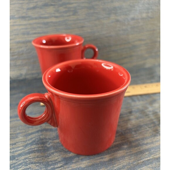 2 VTG Homer Laughlin Fiestaware Coffee Mugs Bright Red 10oz O Ring Handle Cups - Picture 4 of 7